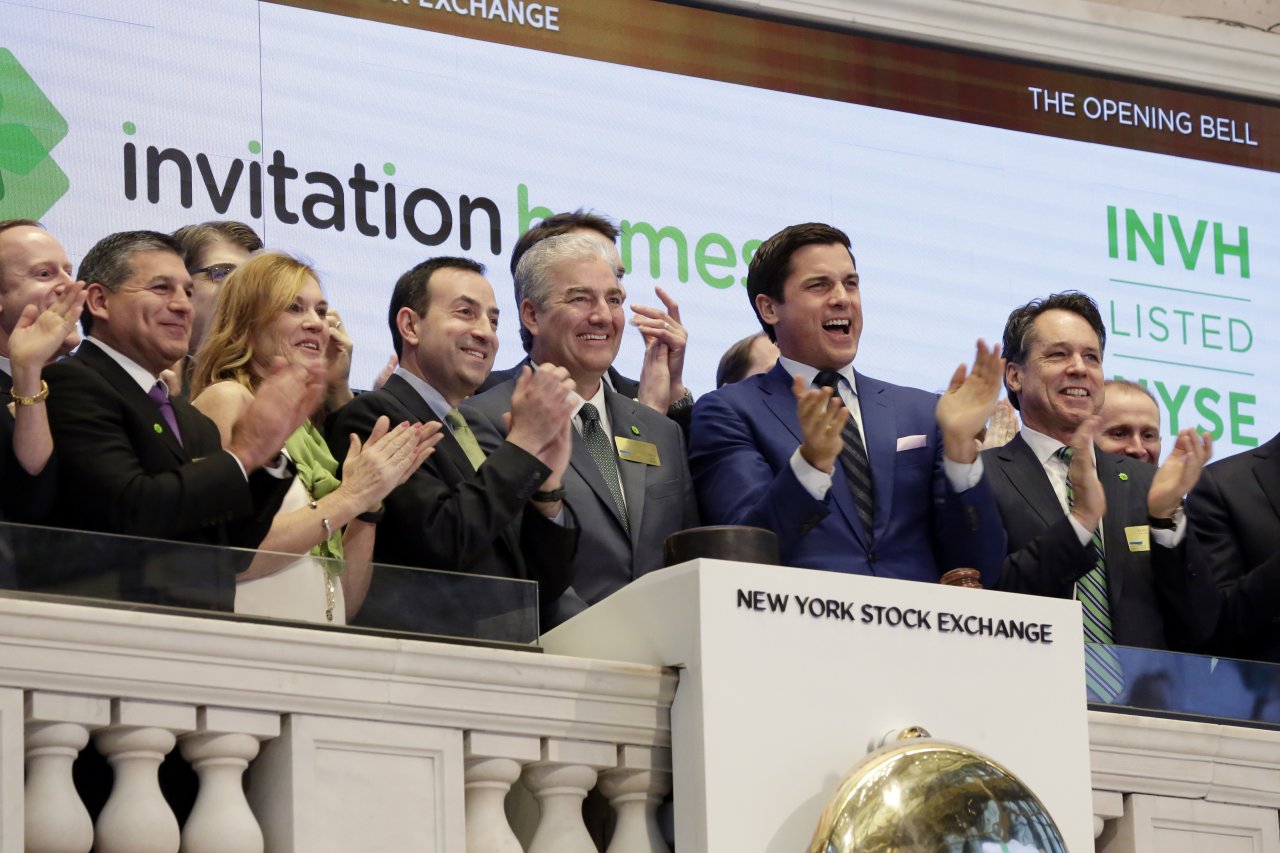 Blackstone, Starwood to Merge Rental-Home Businesses in Bet to be America’s Biggest Home Landlord ( The WSJ)
